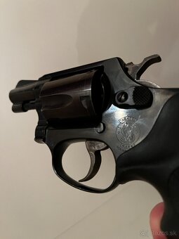Predám Smith&Wesson model 36, kal. 38 sp. - 2