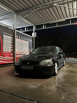 Honda Civic 6g - 2