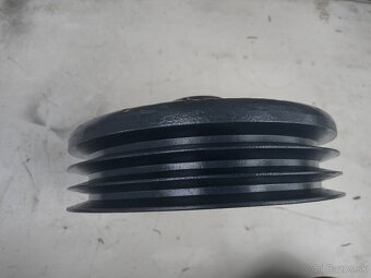 Remenica 220/32 3x13 - 2