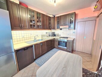 HALO reality - Predaj, trojizbový byt Bratislava Karlova Ves - 2