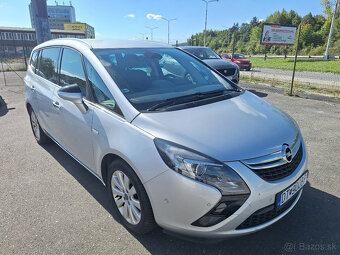 Opel Zafira Tourer 2.0 CDTi ECOTEC 130k Cosmo - 2