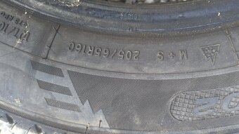 Zimne pneumatiky na dodavku 205/65/r16C - 2