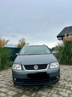 VW Touran 2.0 TDi - 2