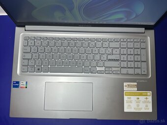 Asus VivoBook 17 X1704Z - 2