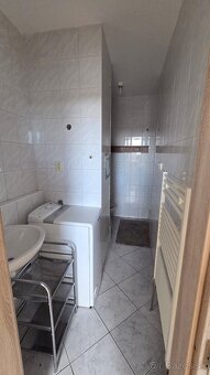 Ponúkame na prenájom 1izbový byt v Lučenci, na Jiraskovej ul - 2