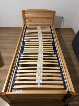 Polohovateľna posteľ. - 2