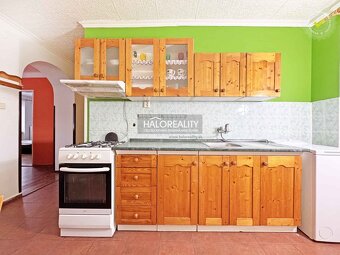 HALO reality - Predaj, dvojizbový byt Komárno, Zváračská uli - 2