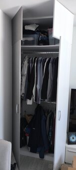 Vstavaná skriňa - 2