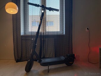 Ninebot Max G2 (35 km/h) - 2