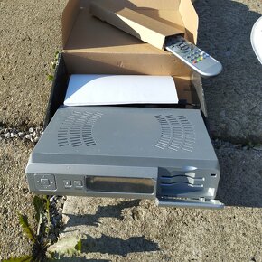 Satelitny prijímač Opticum 7000 CX - 2