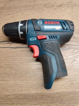 Bosch GSR 12V-15 skrutkovač - 2