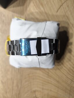 Chronograph Invicta. - 2