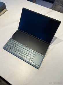 Asus Zenbook Duo UX481FL - 2
