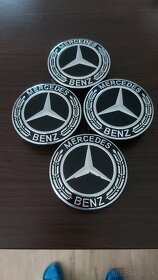 3D stredové krytky Mercedes - 2