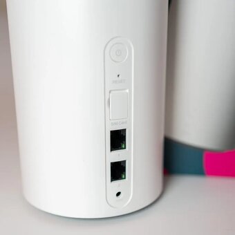 Predám 5G wifi 6 router Xiaomi 5G CPE Pro (AX5400) na sim - 2