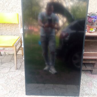 tv samsung na nahradne diely - 2