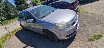 Predám Opel Astra H - 2