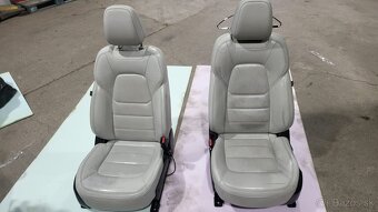 Sedadlá s príslušenstvo MAZDA CX-5 model KF od 2017 - 2