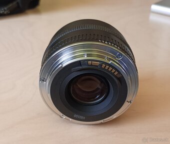 Canon EF 50mm 1:1,8 - 110 € - 2