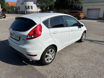 Ford Fiesta 1,3 benzín, rok výroby 2011, km 59000 - 2