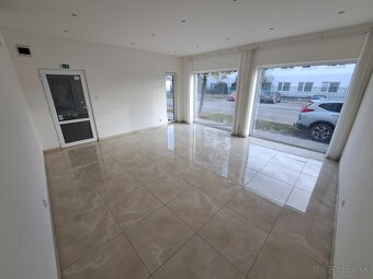 Obchodný priestor, kancelária - 26m2 - 2