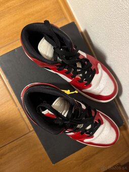Jordan 1 Mid Chicago 2020 - 2