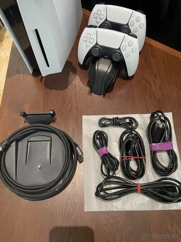 PlayStation 5 + 2 ovládače + headset - 2