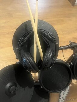 ALESIS Nitro Drum Kit - Elektronická bicia súprava - 2