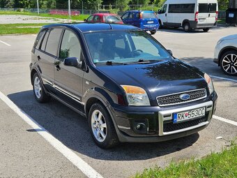 FORD FUSION 1,6 benzín TITANIUM - 2