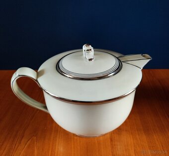 Porcelánový cajník - 2