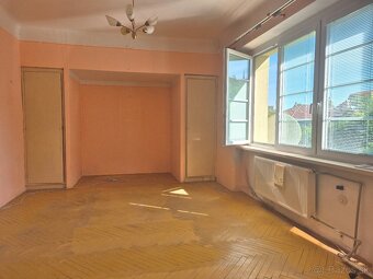 3 izbový byt na predaj v Nových Zámkoch. - 2