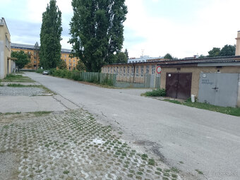 prenajom garaže - 2