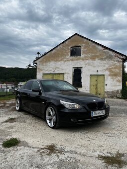 BMW e60 530d manual - 2