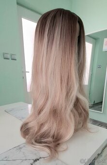 Dlhá blond parochňa - 2