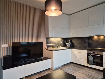 3 izbový byt, Žilina centrum, 65m2, loggia, parkovanie - 2
