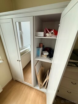 Satnikova skrina - 2