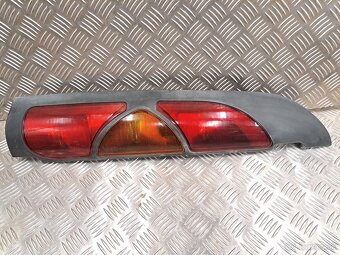 ZADNÉ SVETLO - RENAULT KANGOO - 2