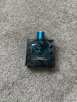Predám parfém VERSACE - 2