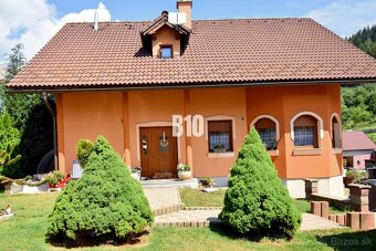 RODINNÝ DOM s dvojgarážou v obci Snežnica - 2