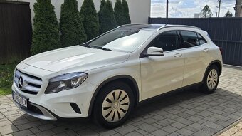 Mercedes-Benz GLA 200 d 4MATIC A/T - 2