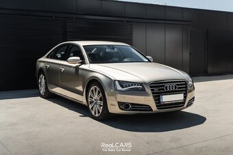 Audi A8 3.0 TDI V6 DPF quattro tiptronic - 2