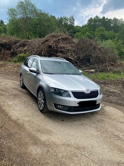 Škoda Octavia Combi 2.0 TDI 110 kw DSG - 2