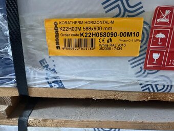 Radiator KORATHERM Horizontal - M 22-0588x0900 mm - 2