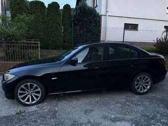 BMW e90 320i - 2