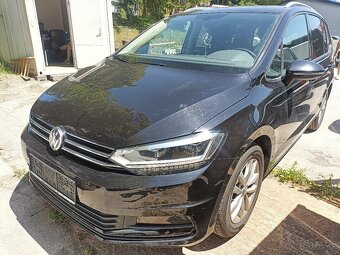Volkswagen Touran 2.0tdi 110kw - 2