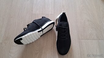 Predám pánske bežecké Reebok botasky - 2