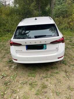 Predám Škodu Octavia Combi IV 1.4 TSI PHEV Ambition, 2021 - 2