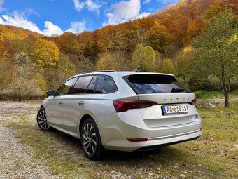 Škoda Octavia 2.0 TDI DSG - 2