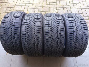celoročne pneu 245/40 R19 - 2