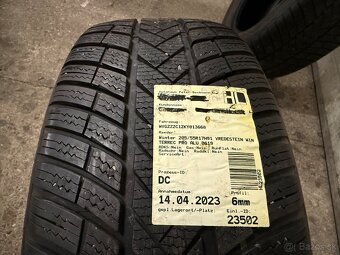 205/55 R17 zimné Vredestein 6mm - 2ks - 2